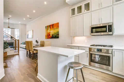 $499,900 | 4636 Warwood Lane, Dallas, TX 75219