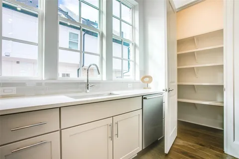 $499,900 | 4636 Warwood Lane, Dallas, TX 75219