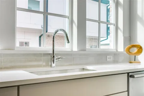 $499,900 | 4636 Warwood Lane, Dallas, TX 75219