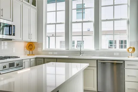 $499,900 | 4636 Warwood Lane, Dallas, TX 75219