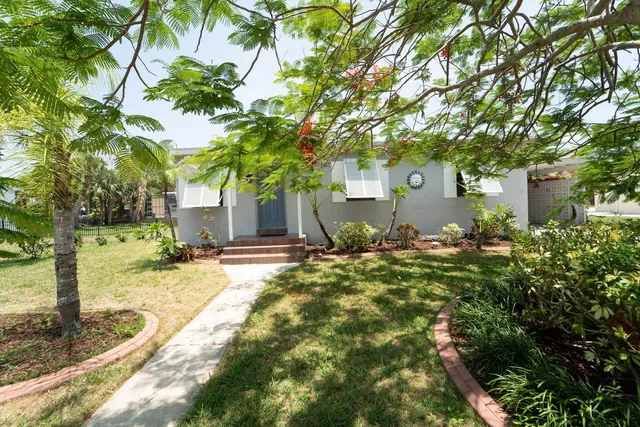 $2,400 | 306 Fernandina Street, Fort Pierce, FL 34949