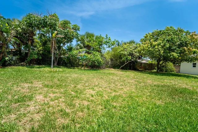 $2,400 | 306 Fernandina Street, Fort Pierce, FL 34949