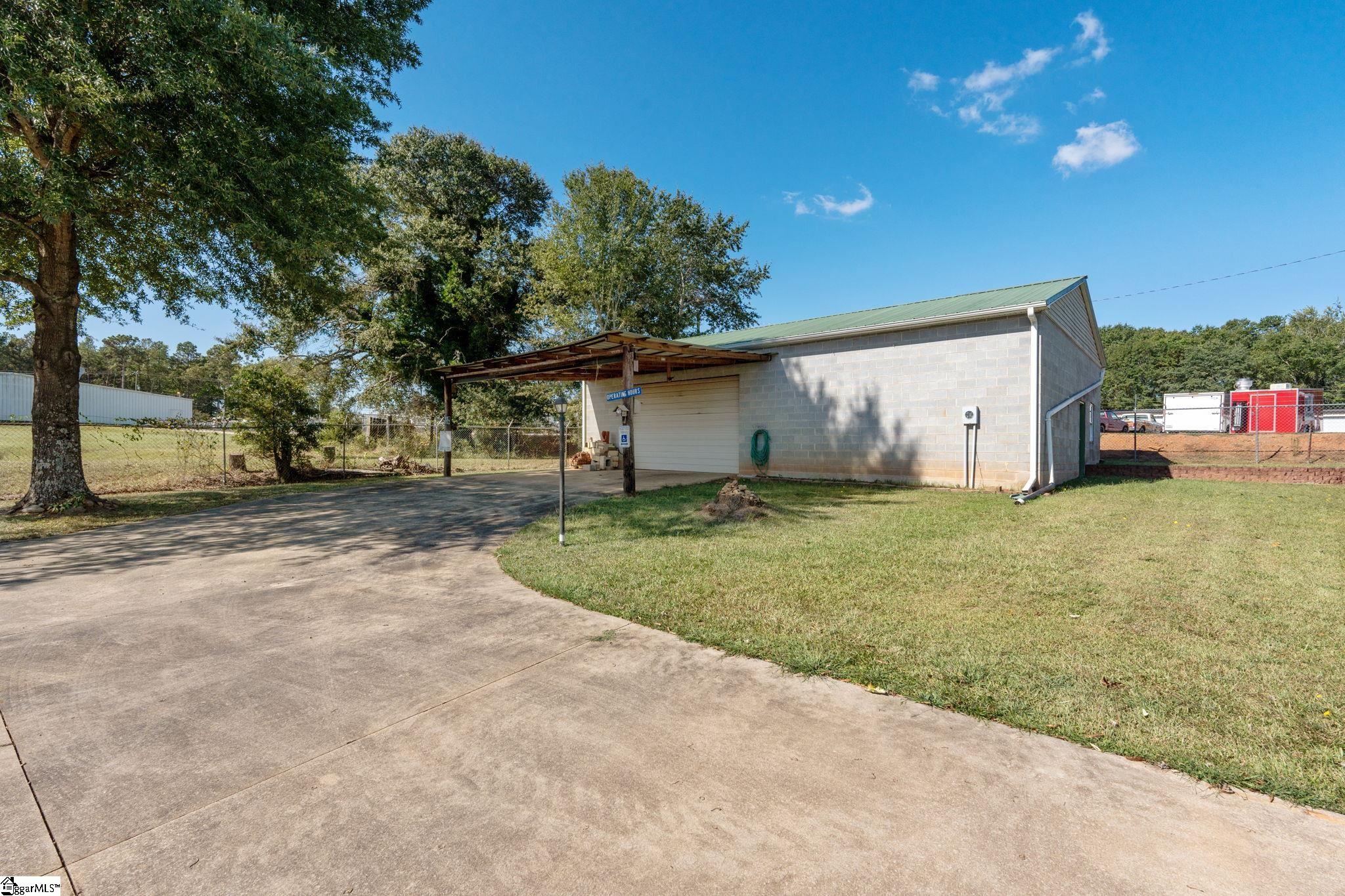 824 Fork Shoals Road Greenville, SC 29605 - Photo 31 of 31 Gallery Image 31