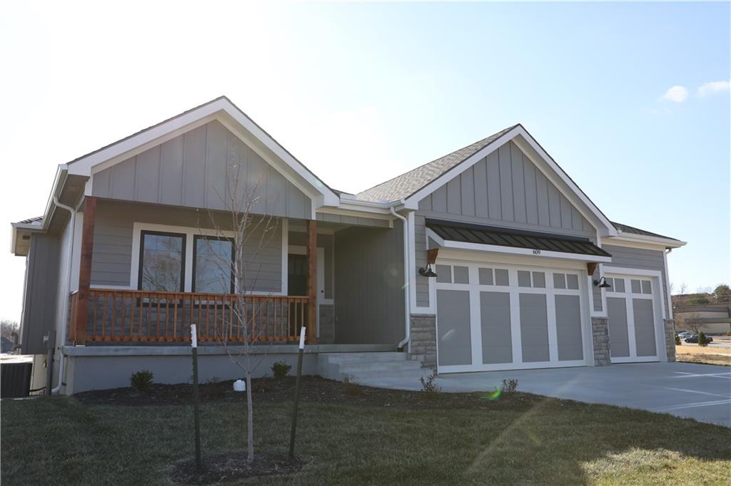 609 Izzy Way Liberty, MO 64068 - Photo 1 of 1