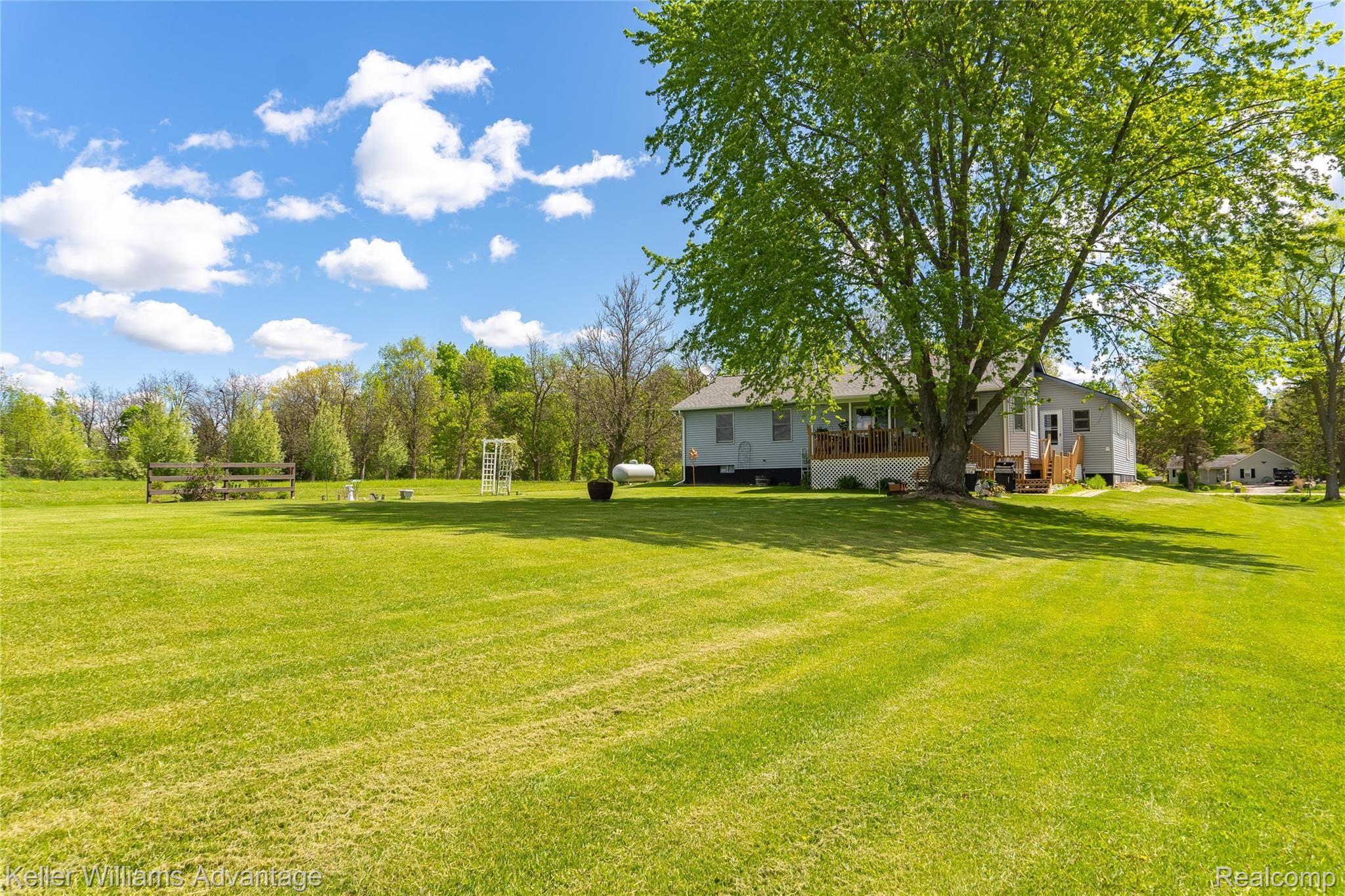 4349 North Henderson Road Davison, MI 48423 - Photo 42 of 53 NHendersonRd_4349_Back_06.jpg
