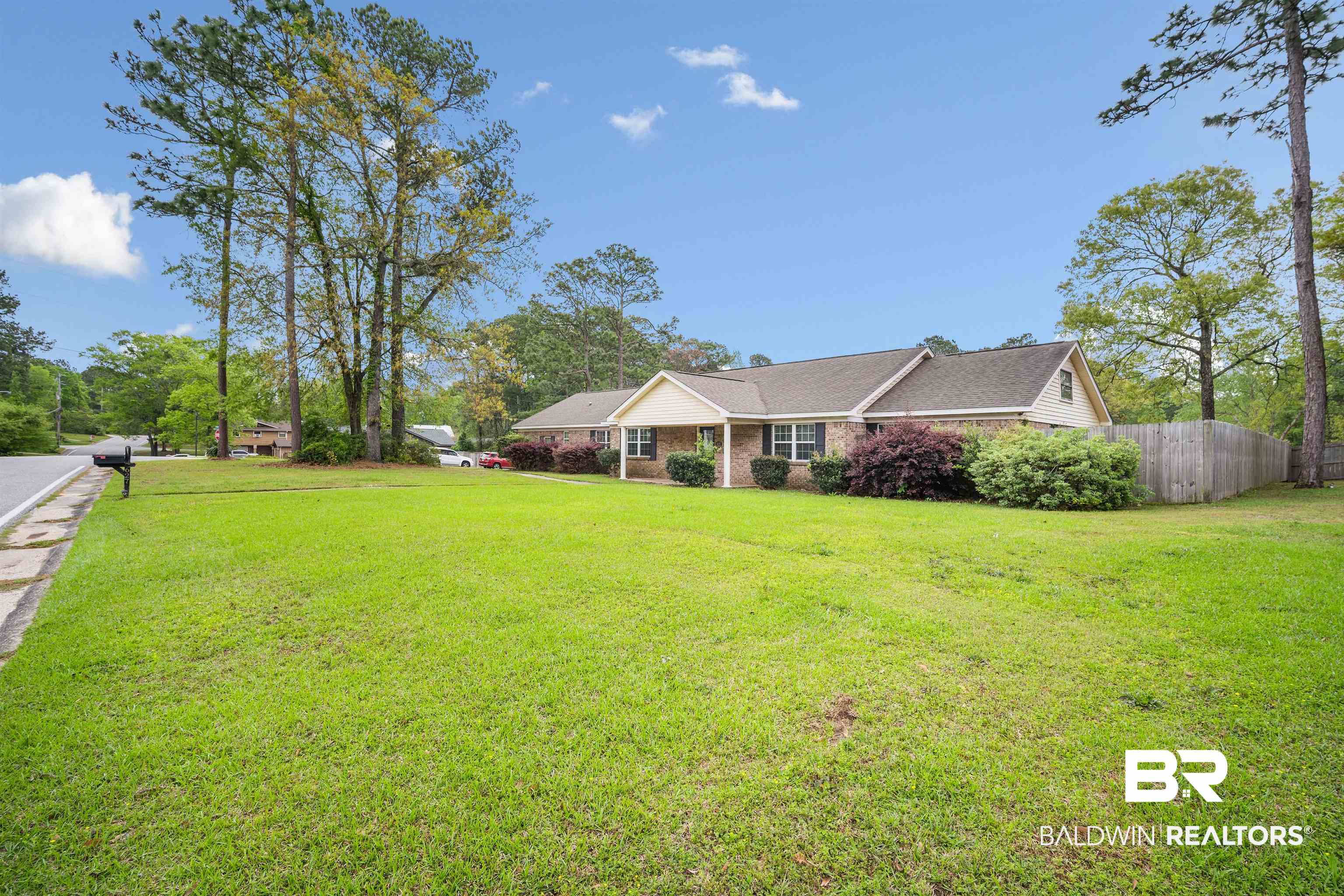 627 Spanish Main Spanish Fort, AL 36527 - Photo 2 of 39 View of yard with fence