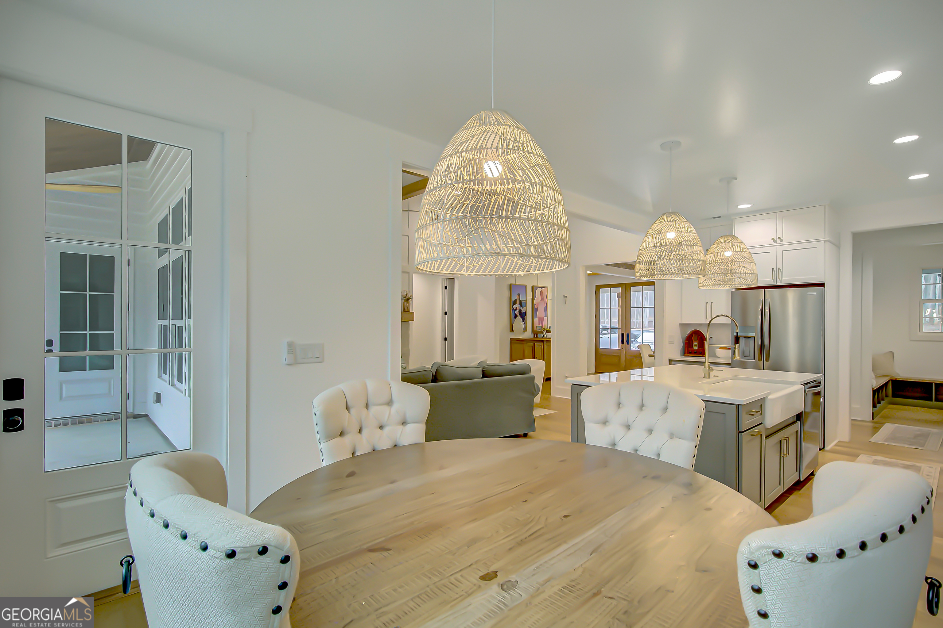 140 South Alexander Creek Road Newnan, GA 30263 - Photo 17 of 67 a view of a livingroom with furniture and a large window