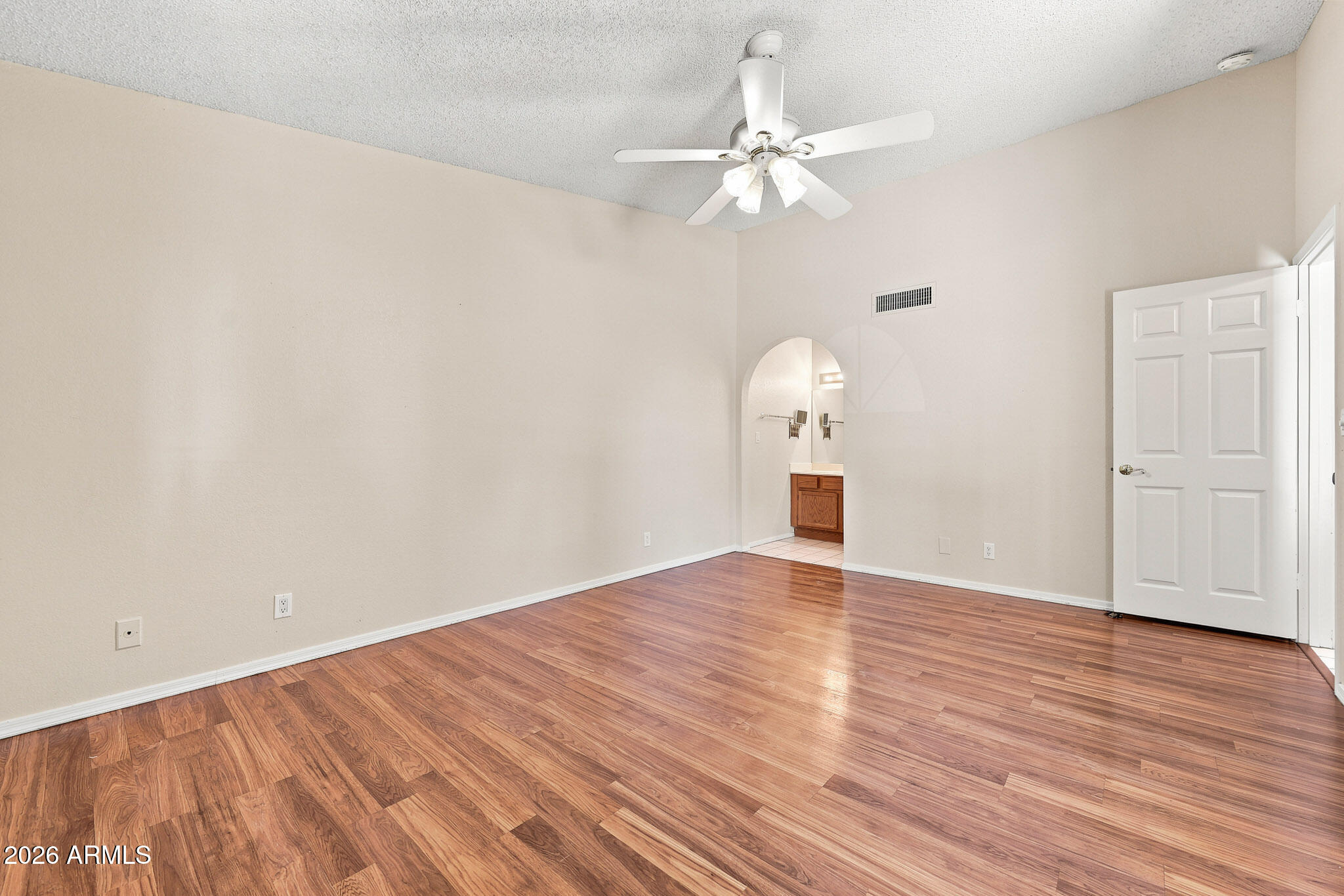 2059 East Brown Road, Unit 16 Mesa, AZ 85213 - Photo 14 of 33 Primary Bedroom