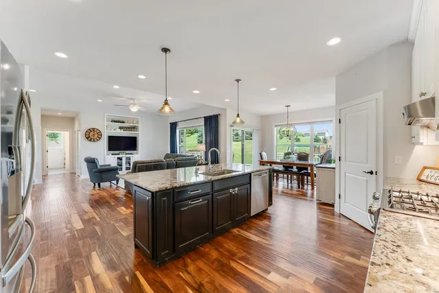 $589,000 | 1204 North Northstar, Hillsboro, WI 54634