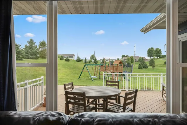 $589,000 | 1204 North Northstar, Hillsboro, WI 54634