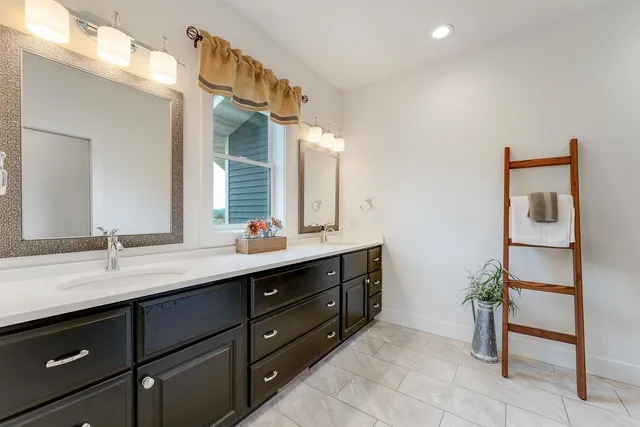 $589,000 | 1204 North Northstar, Hillsboro, WI 54634