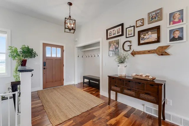 $589,000 | 1204 North Northstar, Hillsboro, WI 54634