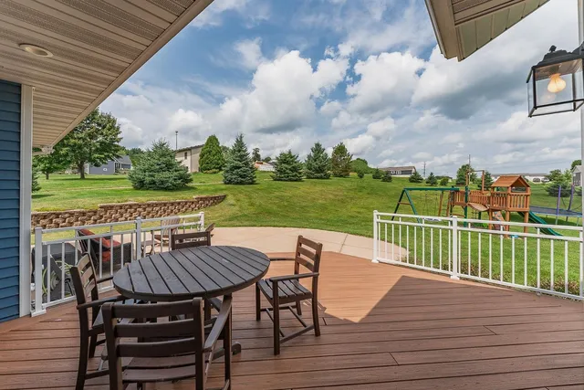 $589,000 | 1204 North Northstar, Hillsboro, WI 54634