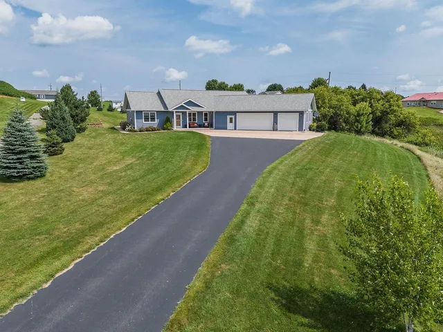 $589,000 | 1204 North Northstar, Hillsboro, WI 54634
