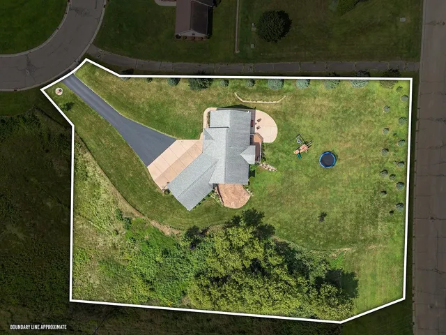 $589,000 | 1204 North Northstar, Hillsboro, WI 54634