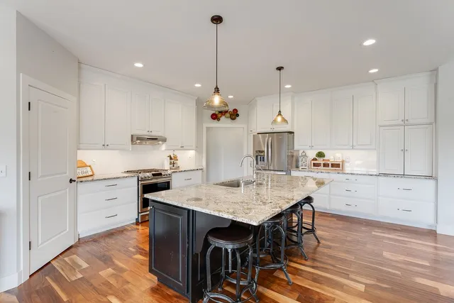 $589,000 | 1204 North Northstar, Hillsboro, WI 54634