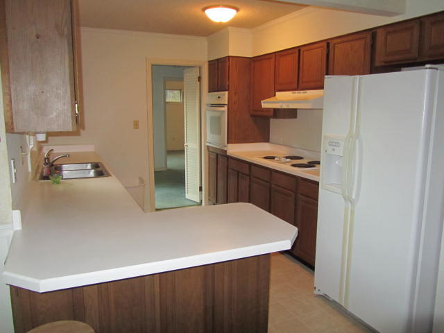 50 Hillcrest Road Pinehurst, NC 28374 - Photo 16 of 28 Kitchen