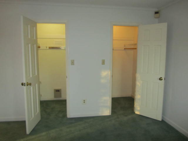 50 Hillcrest Road Pinehurst, NC 28374 - Photo 22 of 28 Master Bed Closets