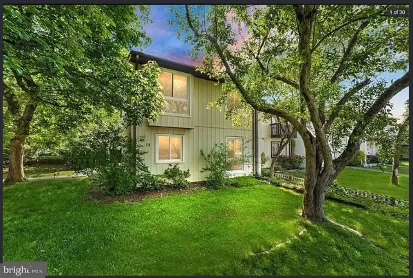 $490,000 | 28 Howard Place, Sterling, VA 20164