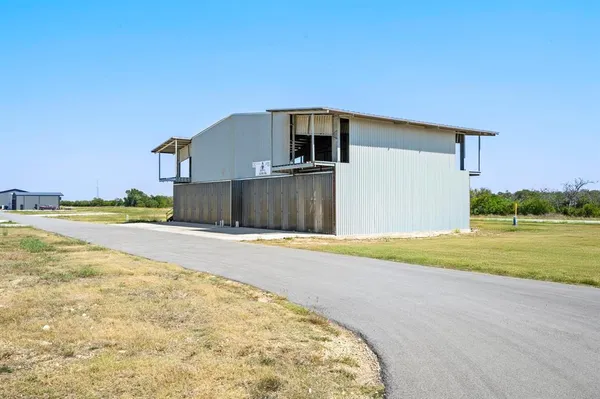 $650,000 | 15850 Salado Airport Road, Unit 73 & 74, Salado, TX 76571