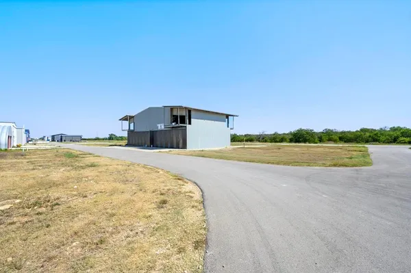 $650,000 | 15850 Salado Airport Road, Unit 73 & 74, Salado, TX 76571