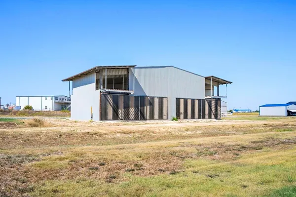 $650,000 | 15850 Salado Airport Road, Unit 73 & 74, Salado, TX 76571