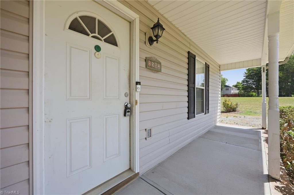 1502 Gibbs Road Reidsville, NC 27320 - Photo 4 of 36