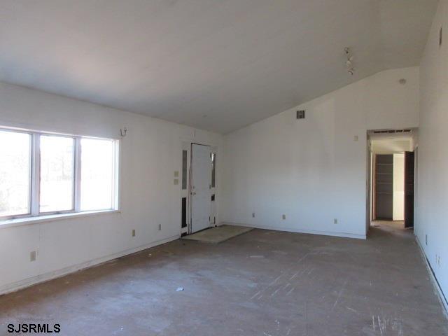 975 12th Street Hammonton, NJ 08037 - Photo 6 of 31 an empty room with a window