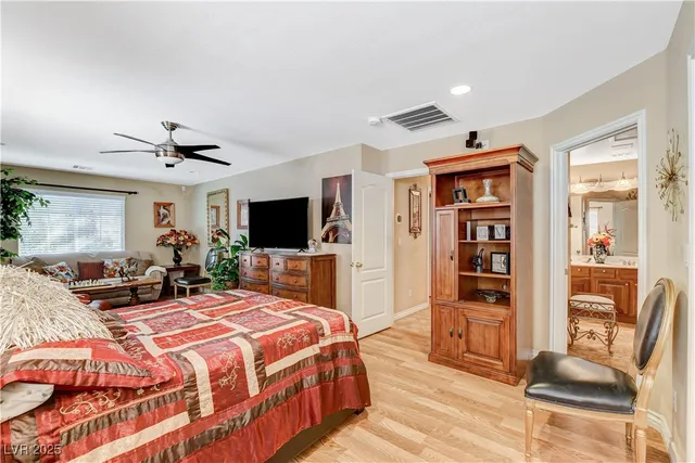 $725,000 | 6017 Cottontail Cove Street, Las Vegas, NV 89130