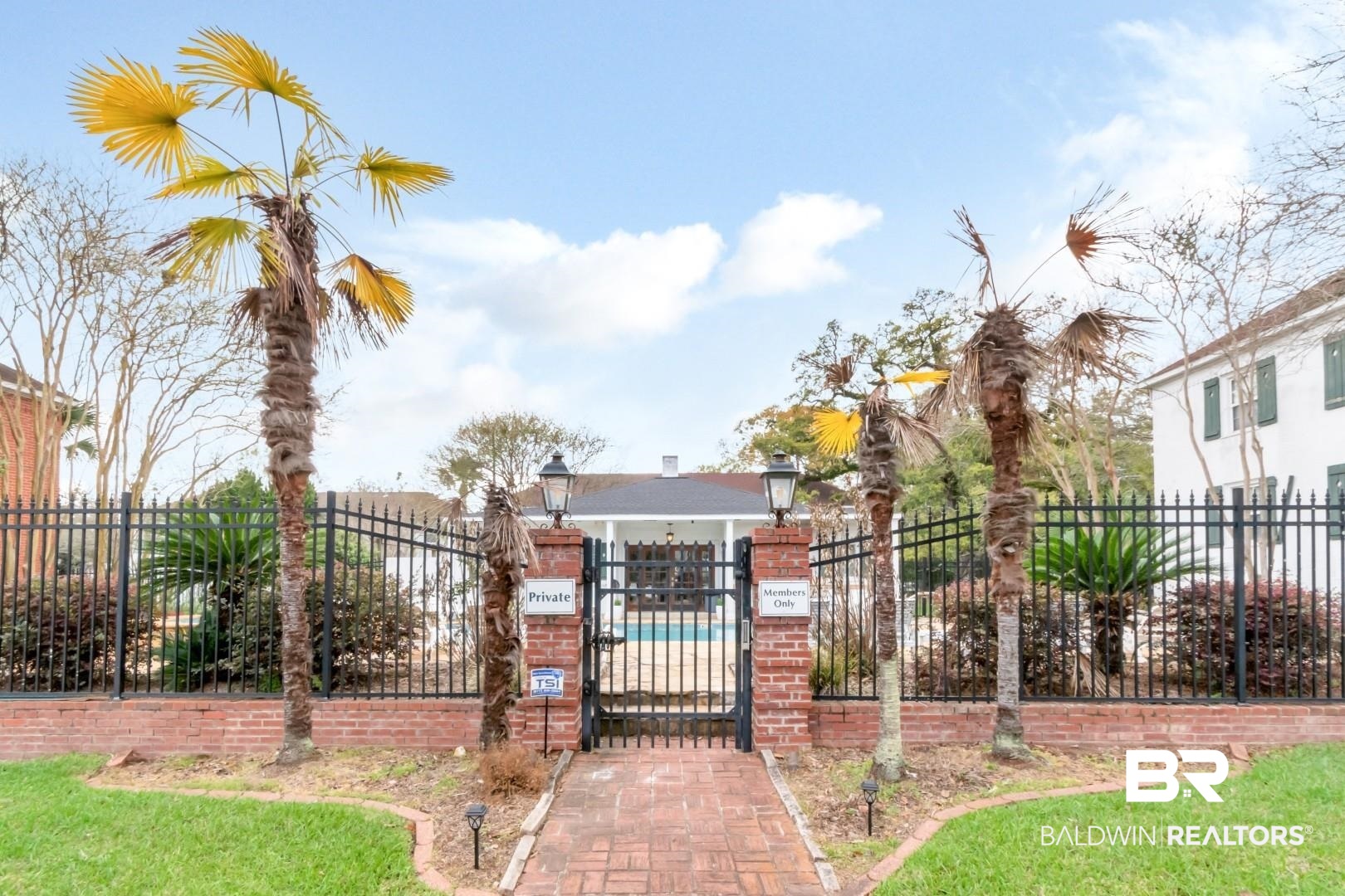 214 Upham Street, Unit 17C Mobile, AL 36607 - Photo 10 of 32 View of gate