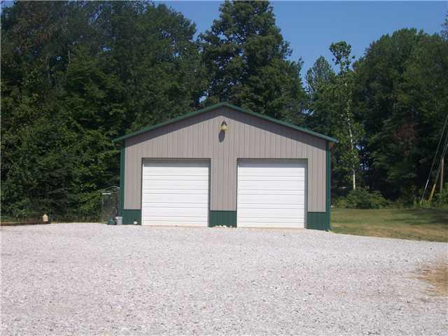 2985 Ballinger Road Martinsville, IN 46151 - Photo 2 of 24