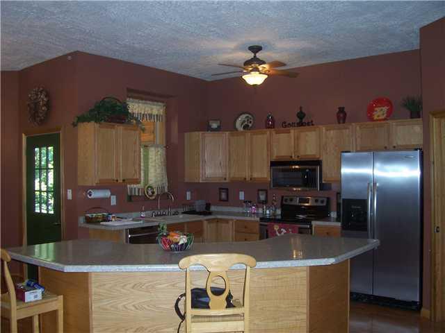 2985 Ballinger Road Martinsville, IN 46151 - Photo 12 of 24