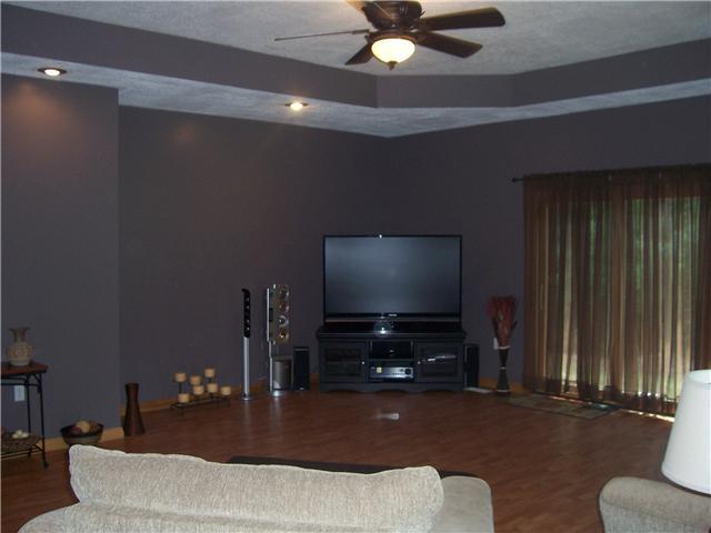 2985 Ballinger Road Martinsville, IN 46151 - Photo 9 of 24