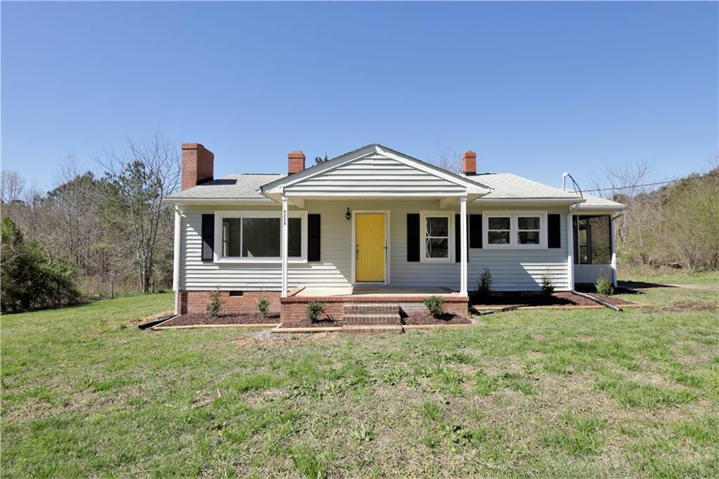 4239 Mebane Oaks Road Mebane, NC 27302 - Photo 1 of 18 Gallery Image 1