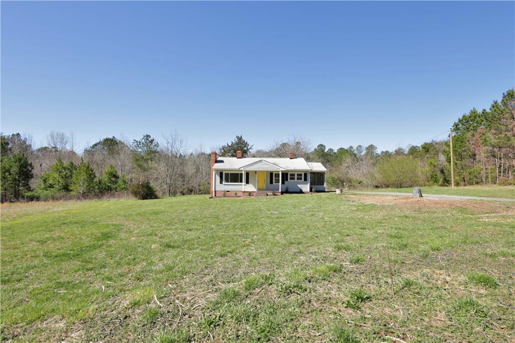 4239 Mebane Oaks Road Mebane, NC 27302 - Photo 2 of 18 Gallery Image 2