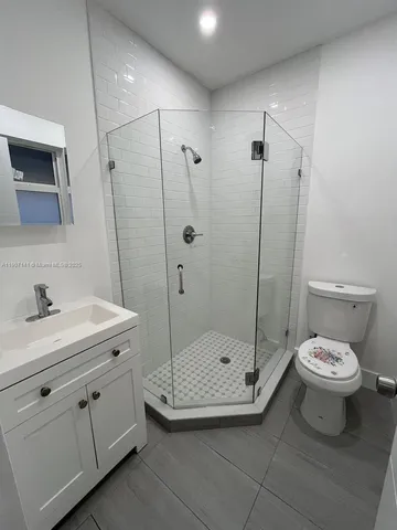 $2,000 | 1719 Northwest 1st Street, Unit 1, Miami, FL 33125