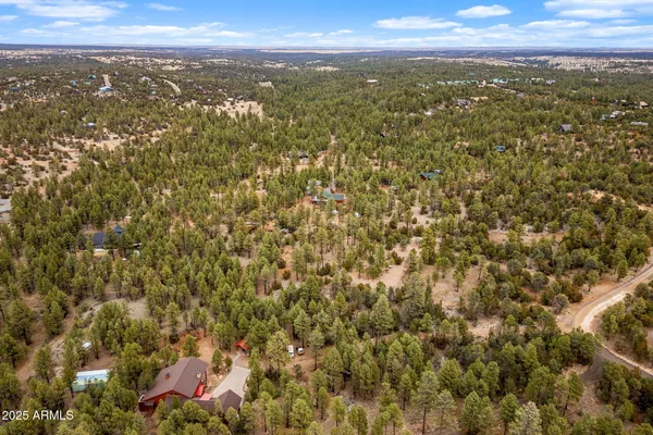 $439,000 | 2854 Thunderbird Way, Overgaard, AZ 85933
