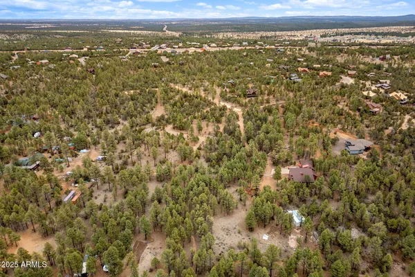 $439,000 | 2854 Thunderbird Way, Overgaard, AZ 85933