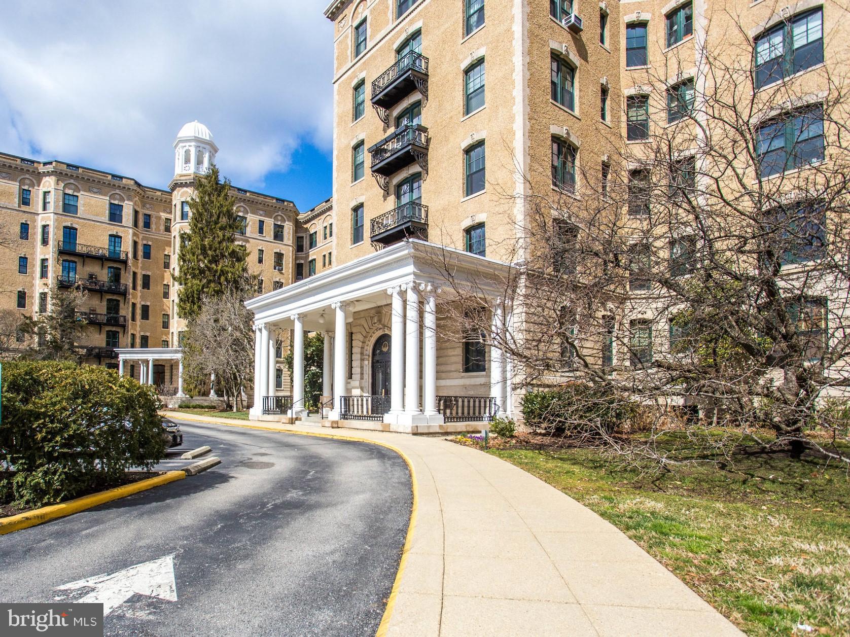 2853 Ontario Road Northwest, Unit 311 Washington, DC 20009 - Photo 4 of 33 Gallery Image 4