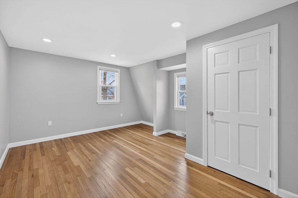 14 Cedarwood Road Billerica, MA 01821 - Photo 21 of 41