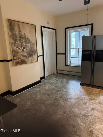 $1,500 | 305 2nd Street, Unit 2, Albany, NY 12206