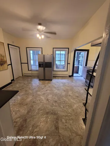 $1,500 | 305 2nd Street, Unit 2, Albany, NY 12206