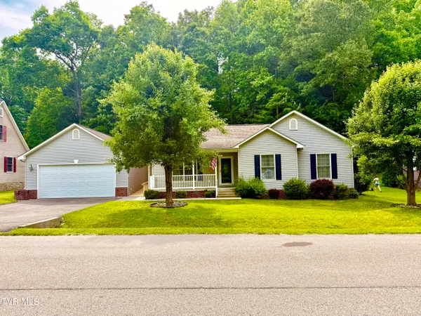 $285,000 | 2251 Mountain Laurel Road Northeast, Norton, VA 24273