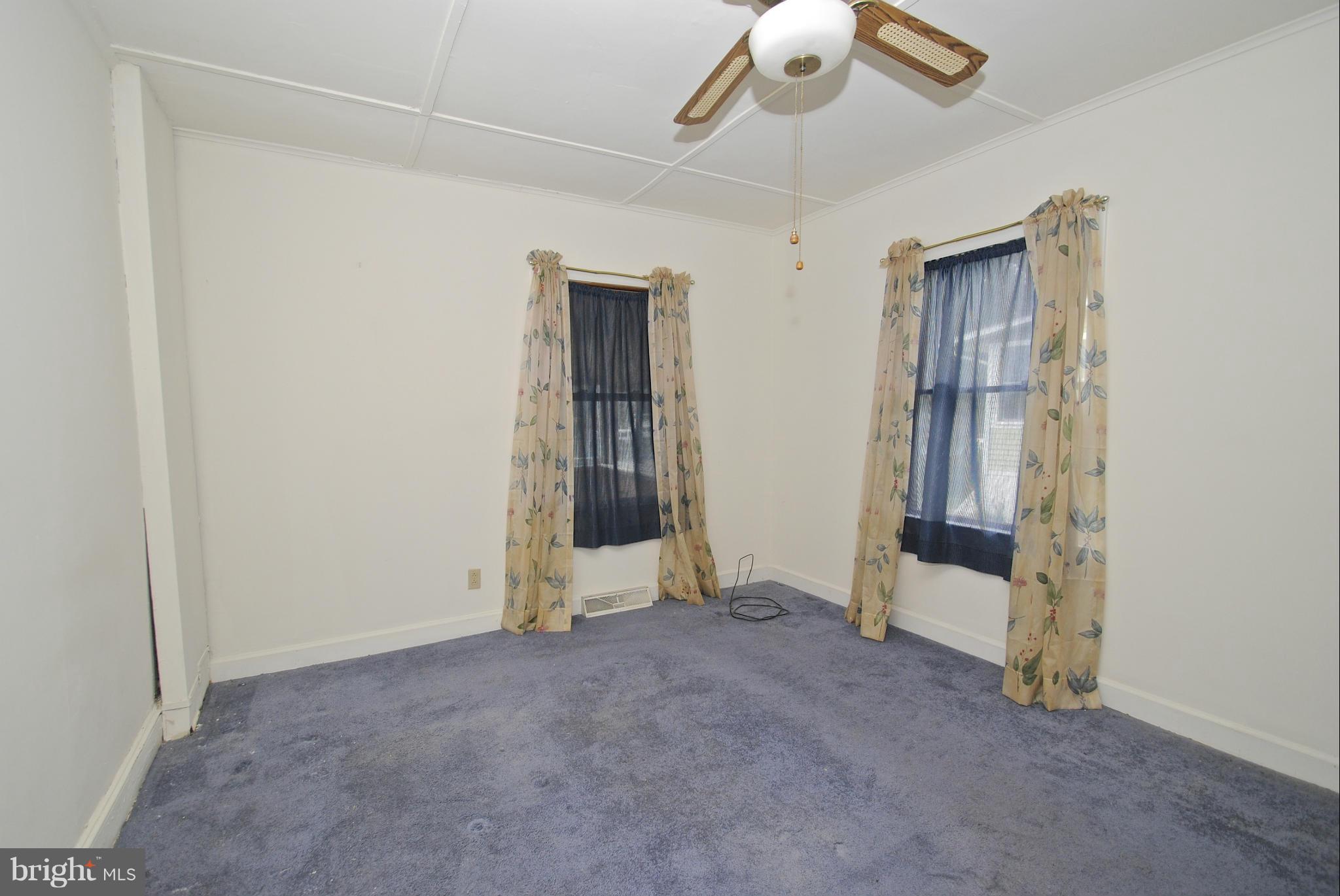 717 Red Cedar Road Annapolis, MD 21409 - Photo 14 of 30 an empty room with chandelier fan