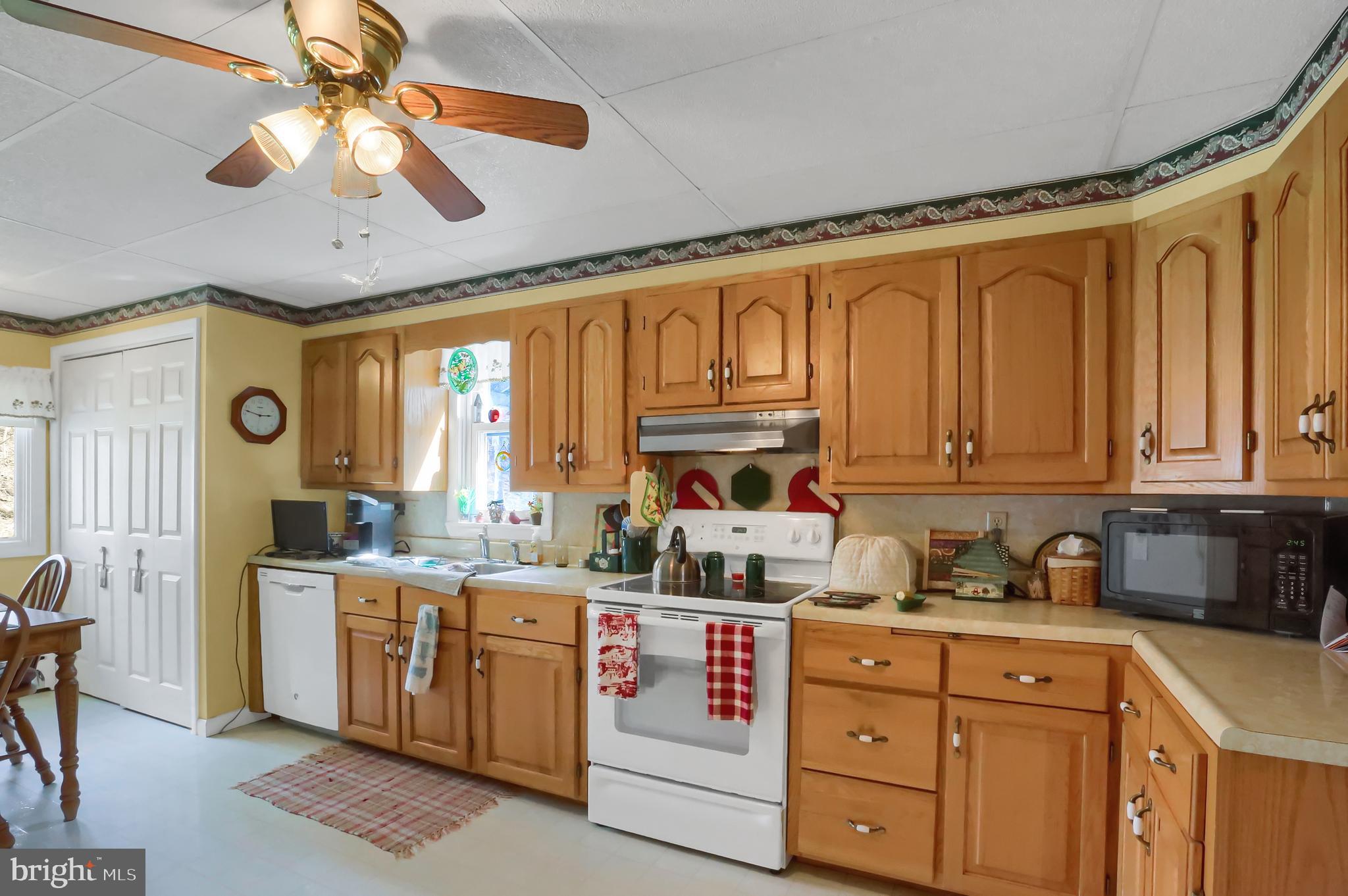 15 Park Road Klingerstown, PA 17941 - Photo 15 of 36 Gallery Image 15