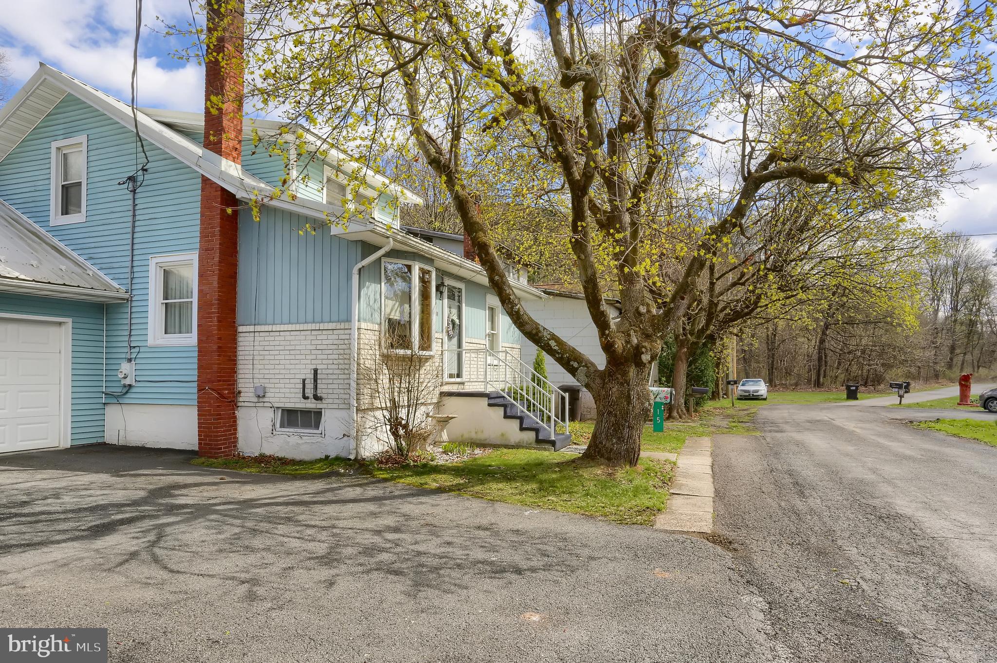 15 Park Road Klingerstown, PA 17941 - Photo 4 of 36 Gallery Image 4
