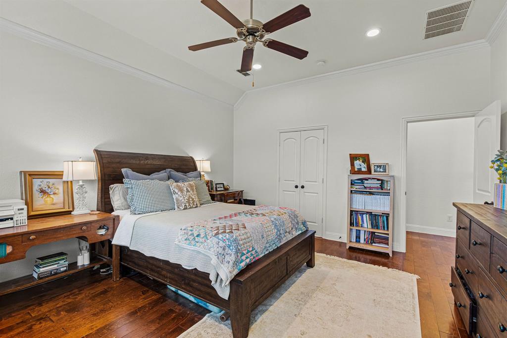 312 Spring Run Drive Decatur, TX 76234 - Photo 23 of 39
