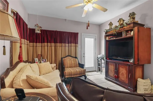 $415,000 | 135 Maud Olive Drive, Belle Chasse, LA 70037