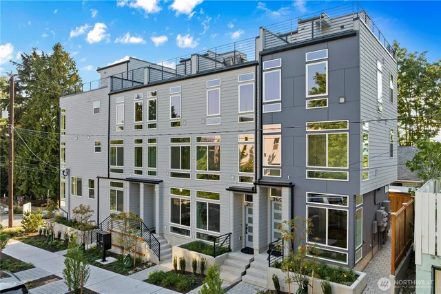 $718,000 | 3607 Linden Avenue North, Seattle, WA 98103