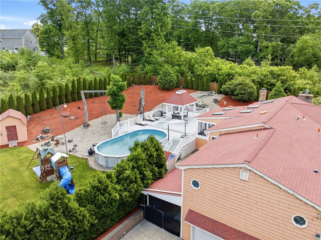125 Old Mendon Road Cumberland, RI 02864 - Photo 26 of 40